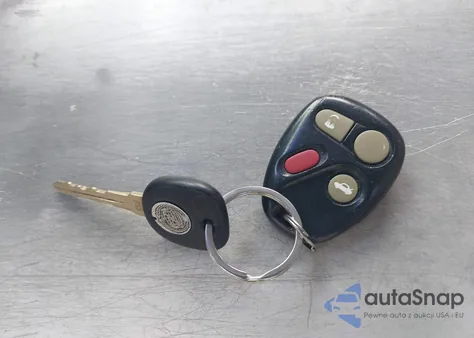 2001 Cadillac Deville Standard z USA, uszkodzony, nr VIN 1G6KD54Y91U224178